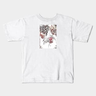 A cute cat photo Kids T-Shirt